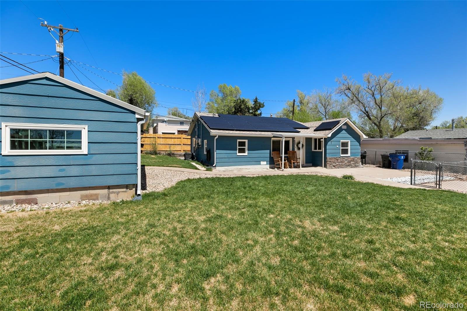 MLS Image #3 for 2420 e san rafael street,colorado springs, Colorado