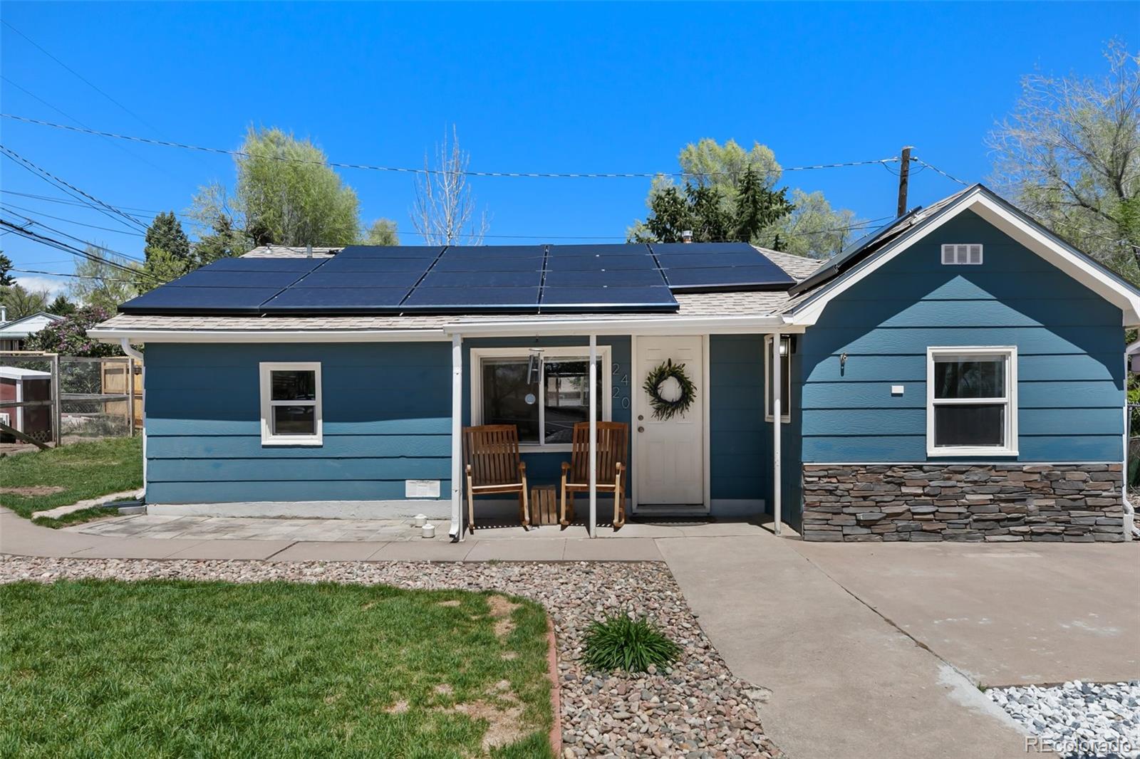 MLS Image #4 for 2420 e san rafael street,colorado springs, Colorado