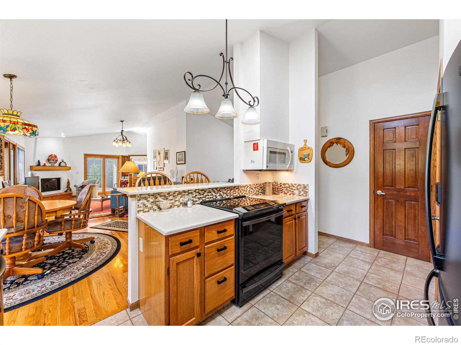 MLS Image #11 for 804  meadow run,golden, Colorado