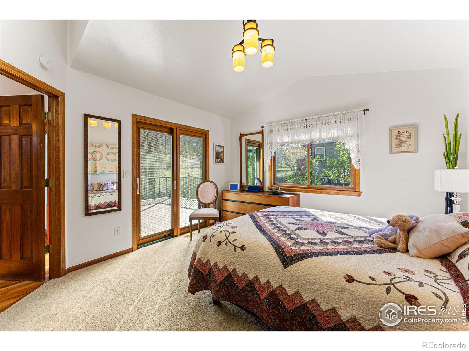 MLS Image #13 for 804  meadow run,golden, Colorado