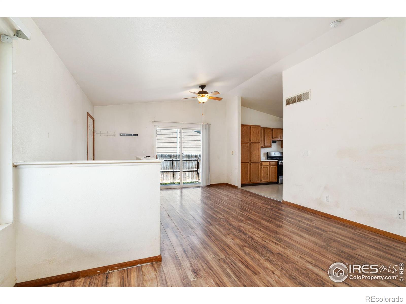 MLS Image #3 for 3811  hamilton avenue,wellington, Colorado