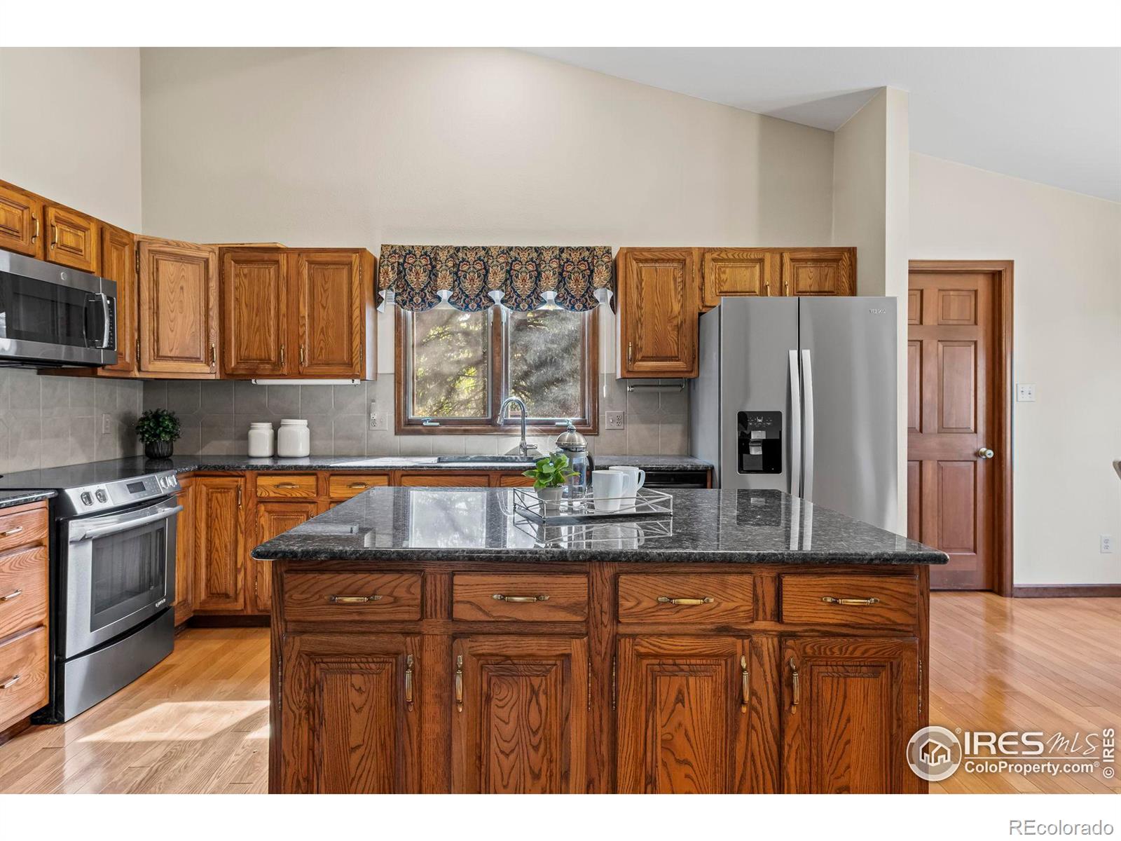 MLS Image #11 for 7175  four rivers road,boulder, Colorado