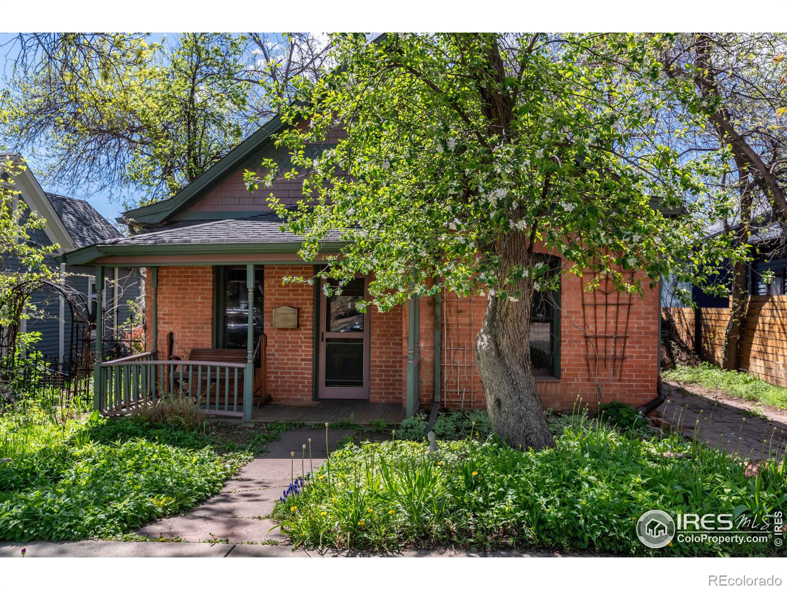 MLS Image #33 for 2010  bluff street,boulder, Colorado