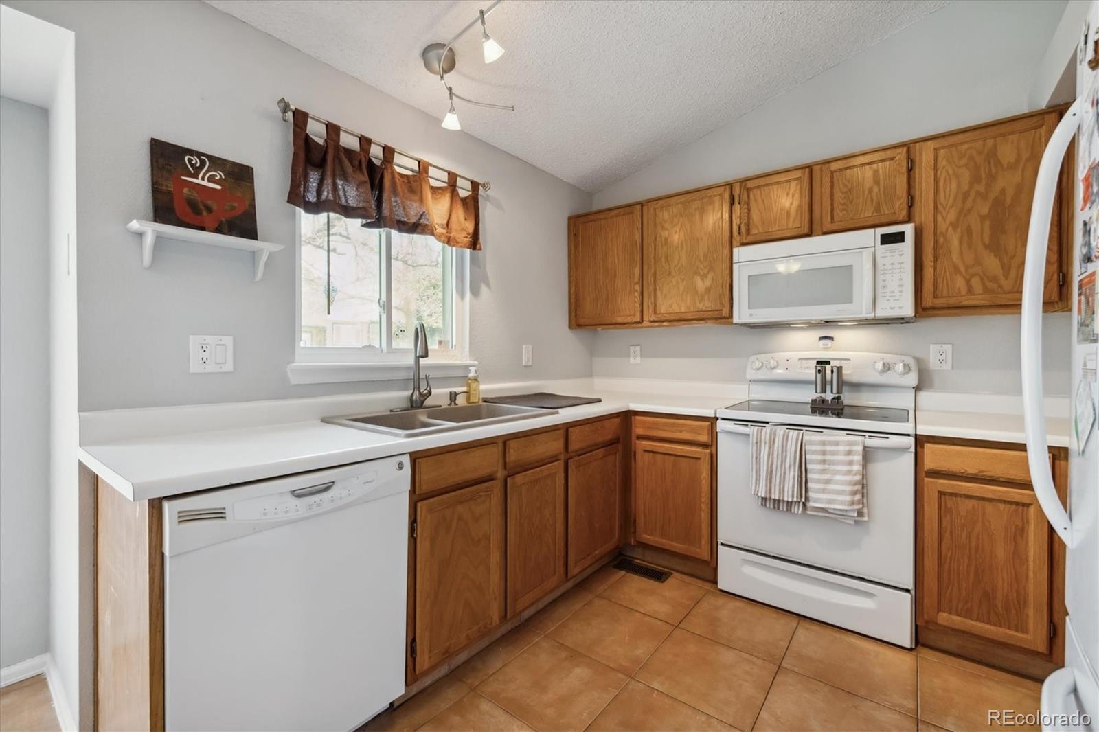 MLS Image #8 for 5030 s espana way,centennial, Colorado