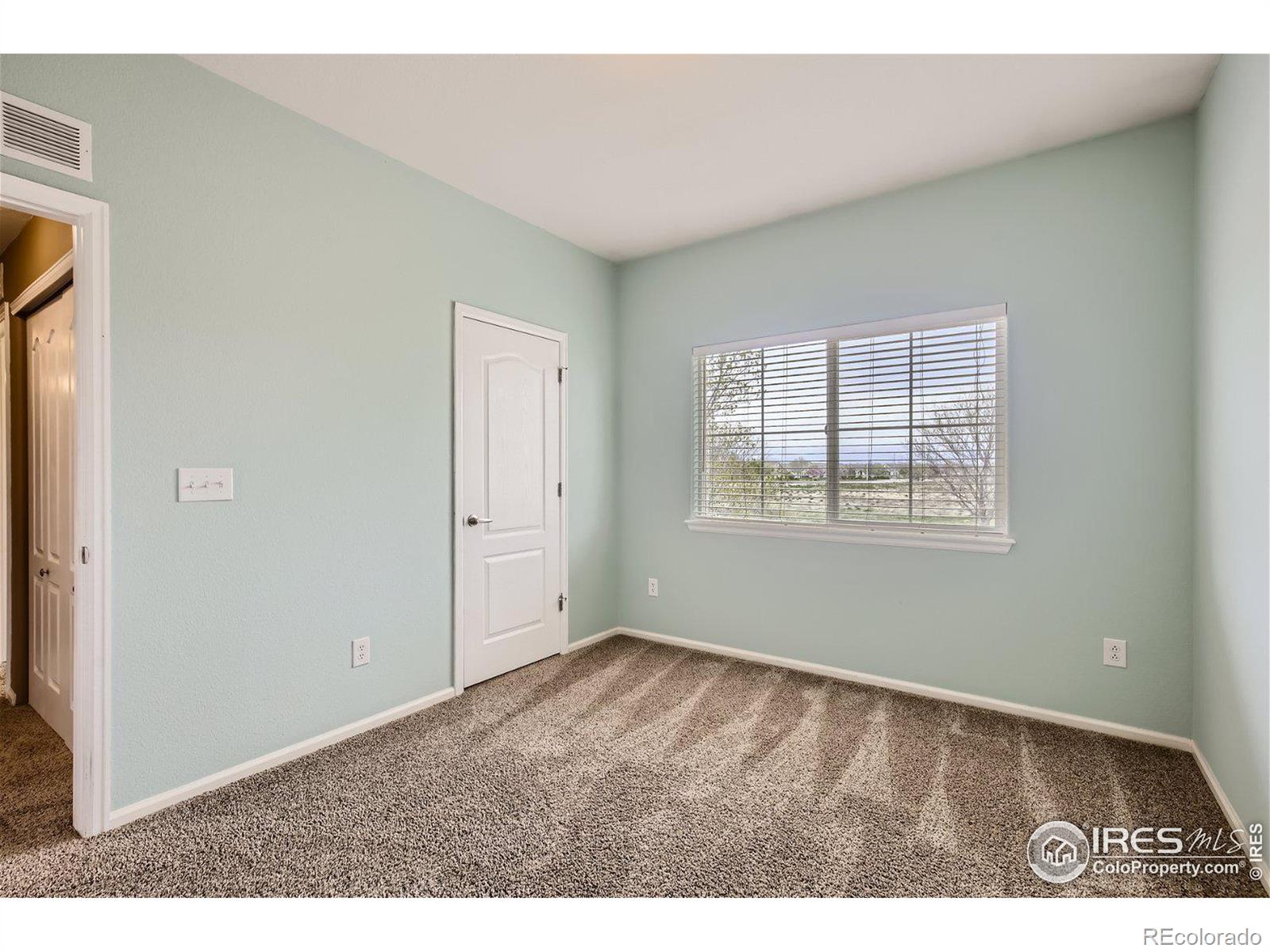 MLS Image #9 for 1024  sonoma circle,longmont, Colorado