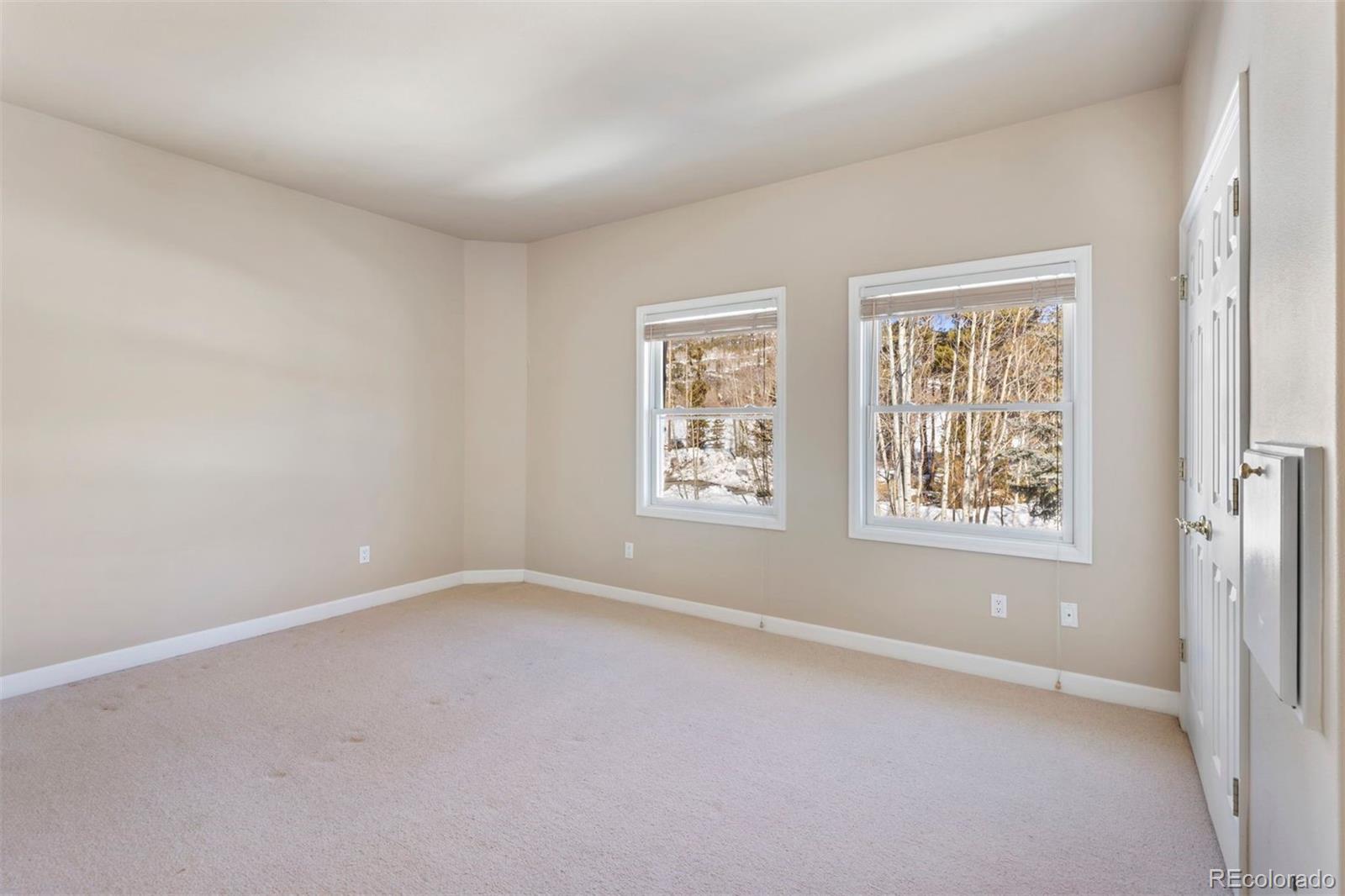 MLS Image #33 for 352  elk crossing lane,keystone, Colorado