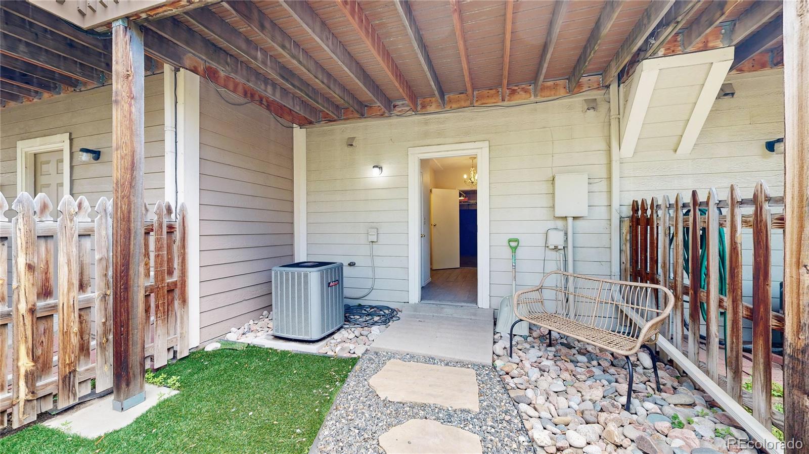 MLS Image #12 for 1699 s trenton street,denver, Colorado