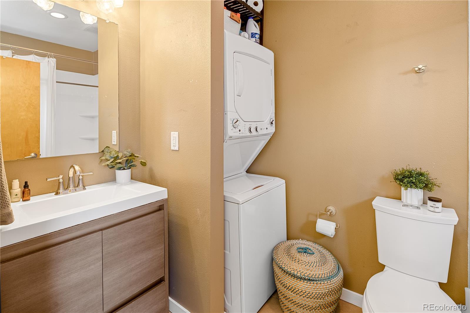 MLS Image #15 for 568  inca street,denver, Colorado