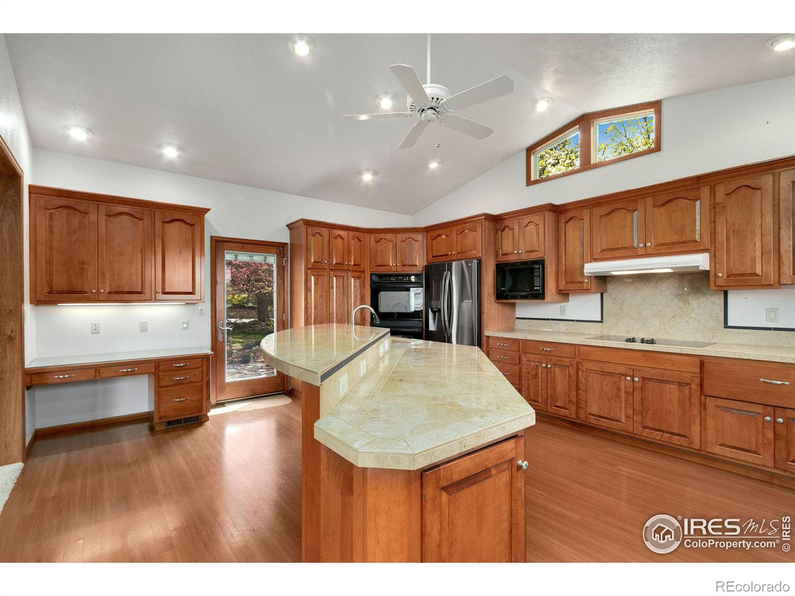 MLS Image #10 for 1301  westridge drive,loveland, Colorado