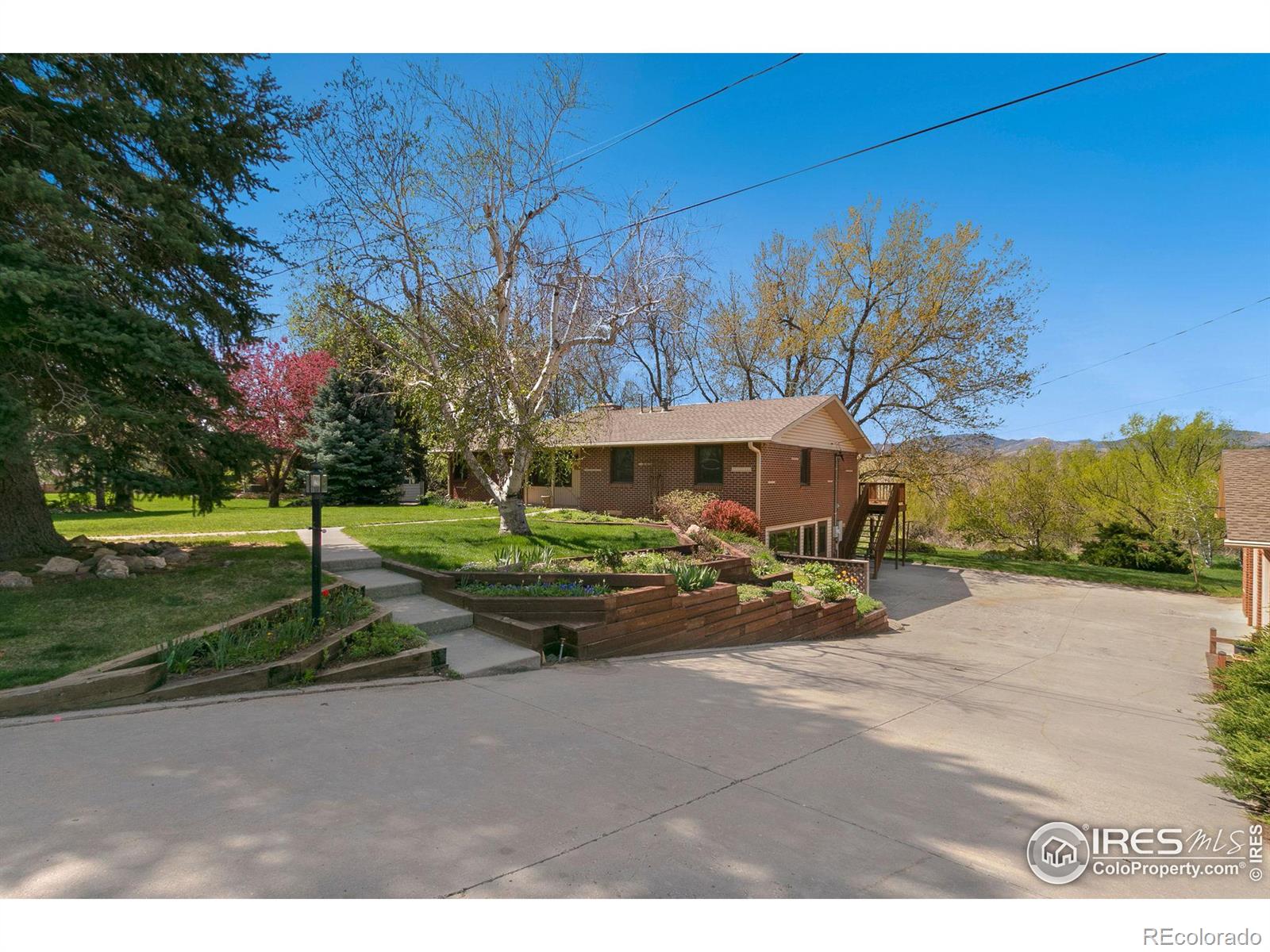 MLS Image #3 for 1301  westridge drive,loveland, Colorado