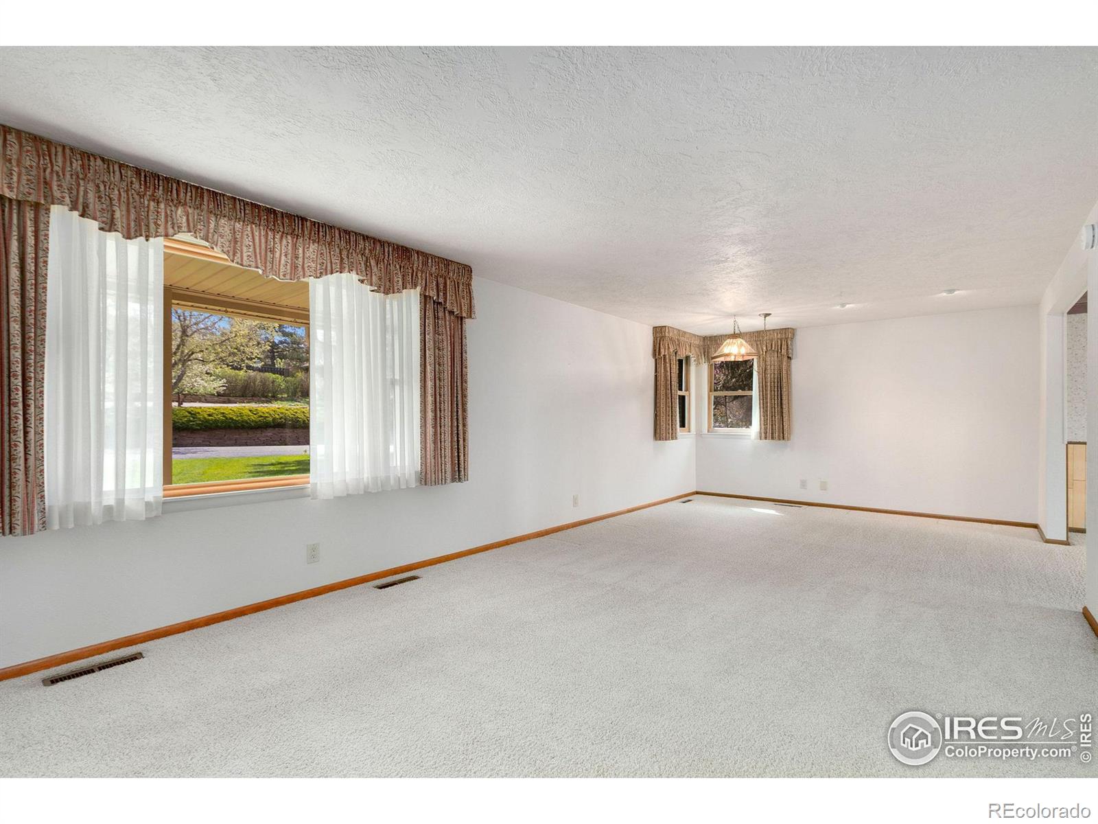 MLS Image #4 for 1301  westridge drive,loveland, Colorado