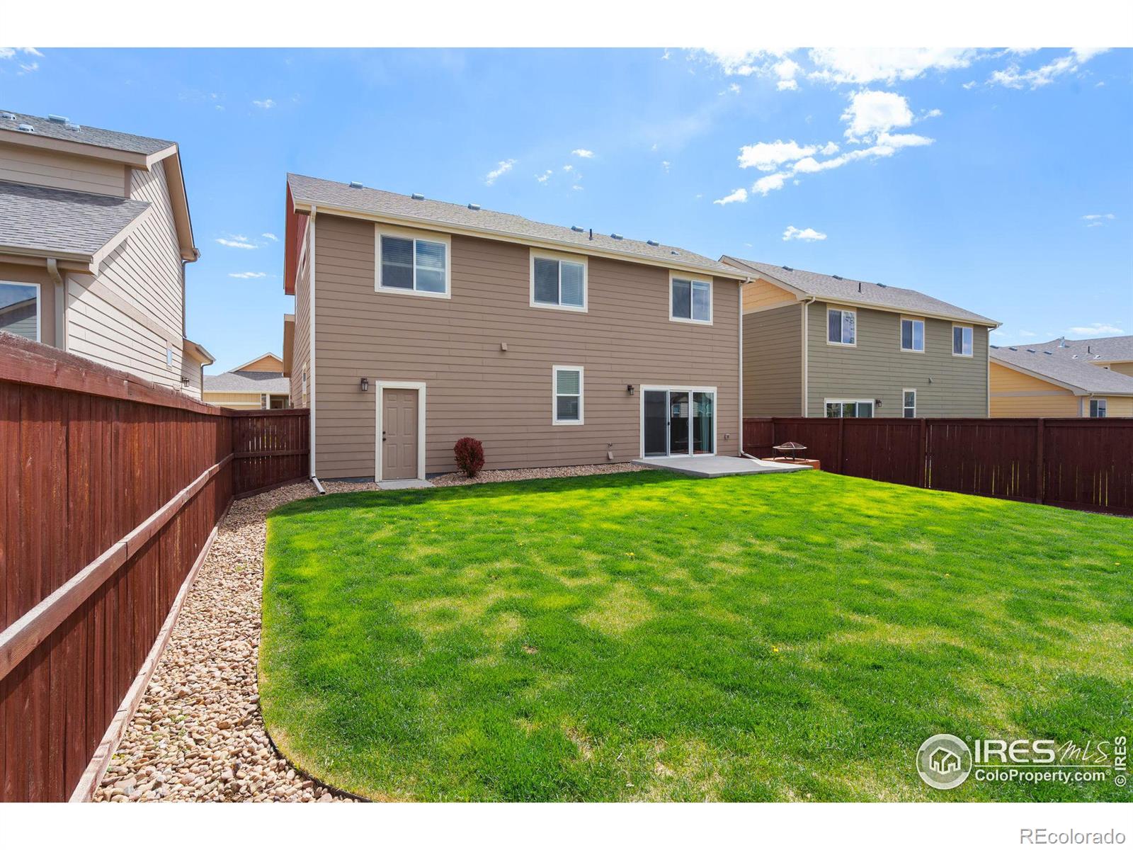 MLS Image #38 for 1480  first light drive,windsor, Colorado