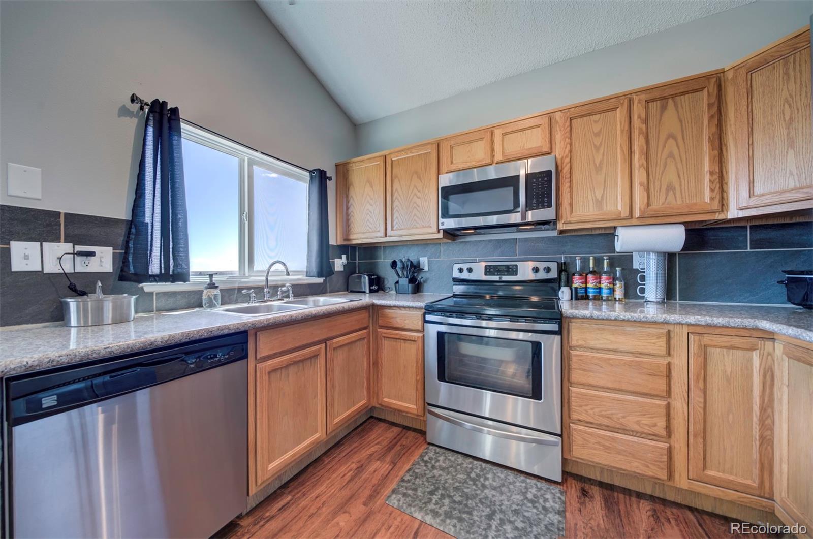 MLS Image #10 for 1108  white stone way,fountain, Colorado