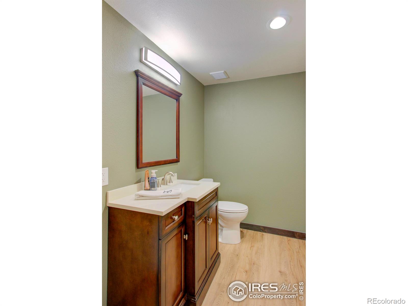 MLS Image #32 for 2244  forecastle drive,fort collins, Colorado