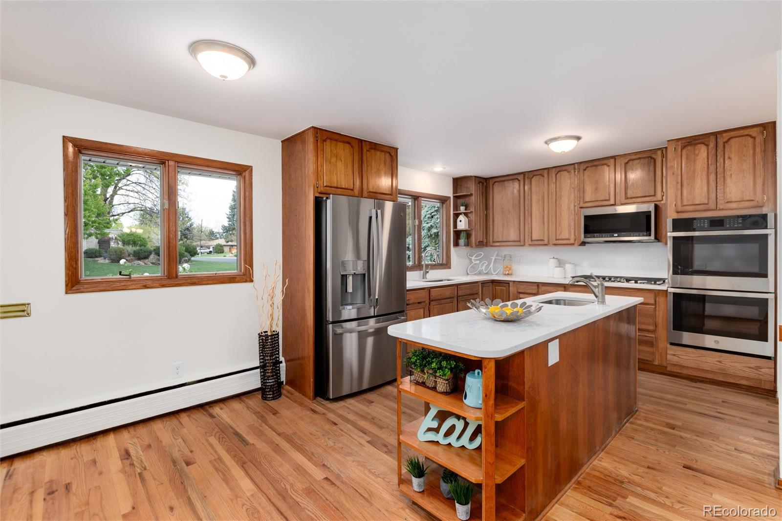 MLS Image #11 for 3055 s milwaukee circle,denver, Colorado