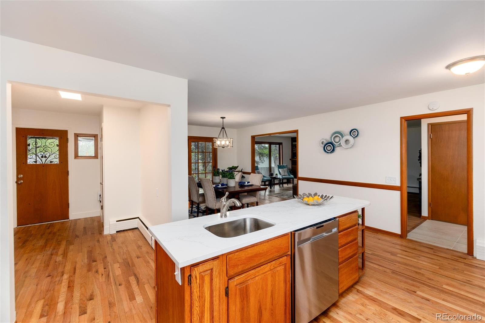 MLS Image #15 for 3055 s milwaukee circle,denver, Colorado