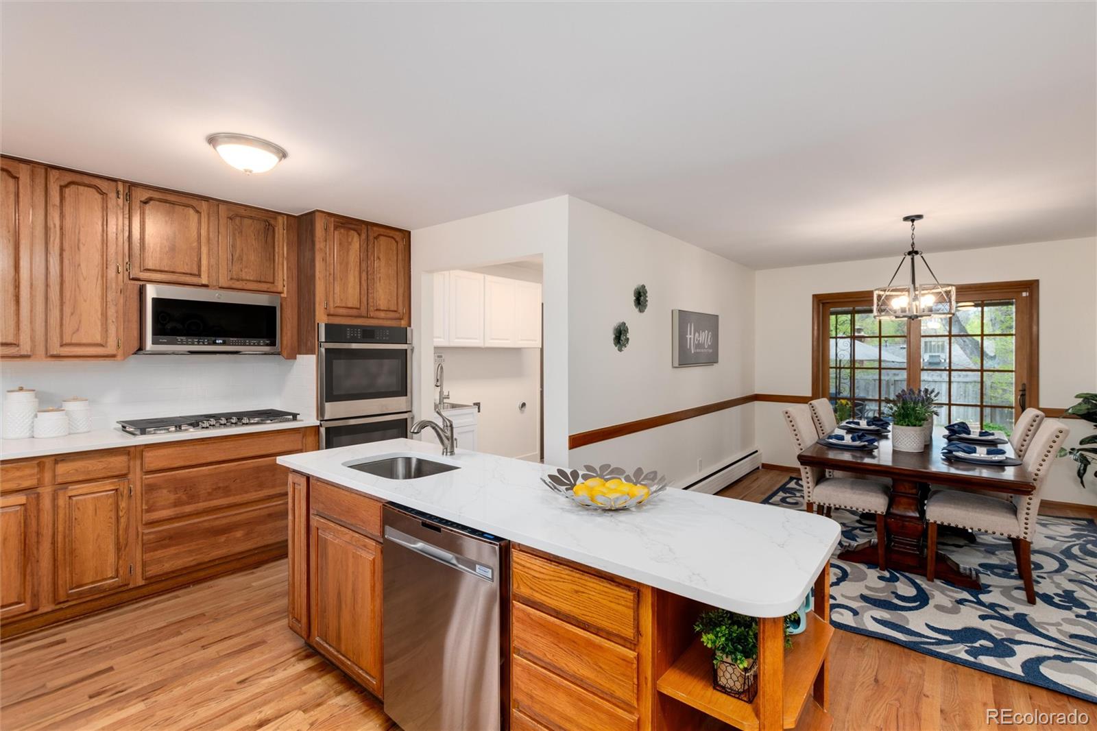 MLS Image #16 for 3055 s milwaukee circle,denver, Colorado