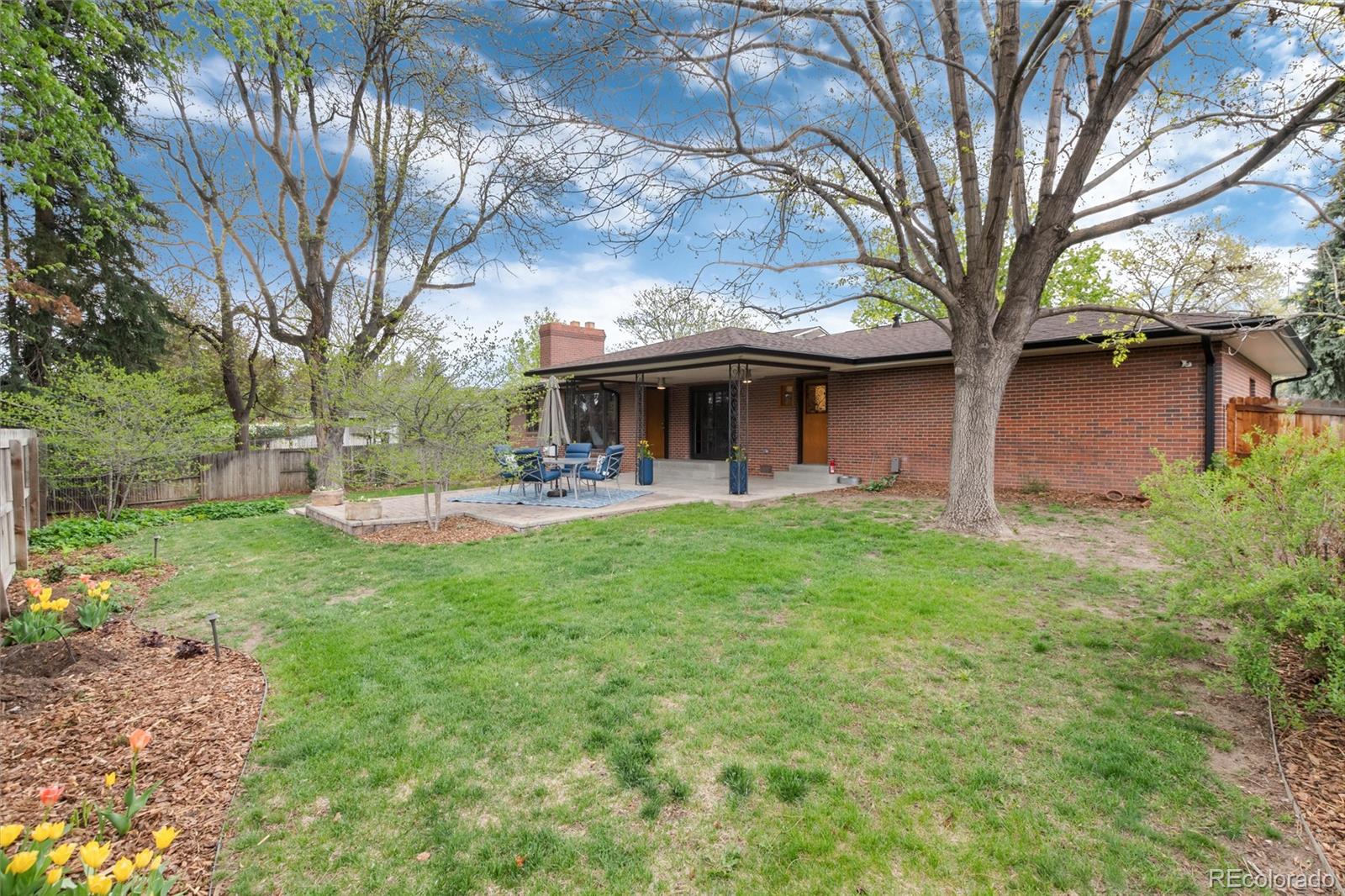 MLS Image #39 for 3055 s milwaukee circle,denver, Colorado