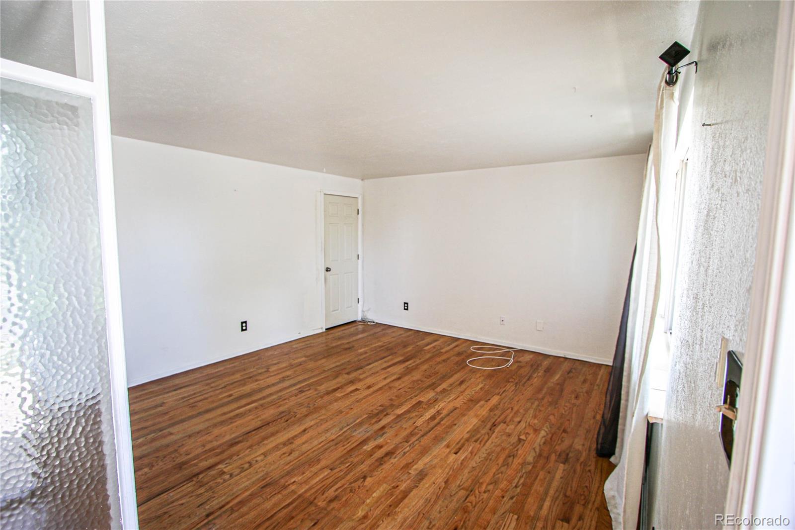 MLS Image #3 for 108 w 81st place,denver, Colorado