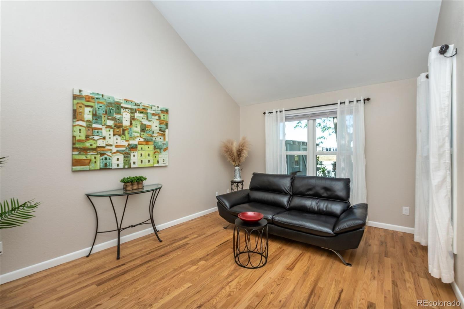 MLS Image #14 for 2295 s yosemite circle,denver, Colorado