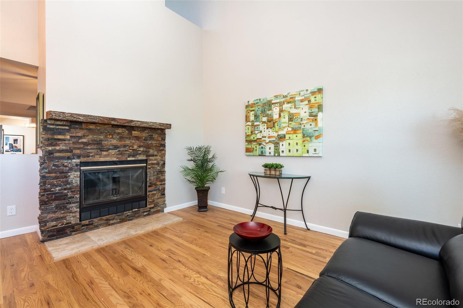 MLS Image #15 for 2295 s yosemite circle,denver, Colorado