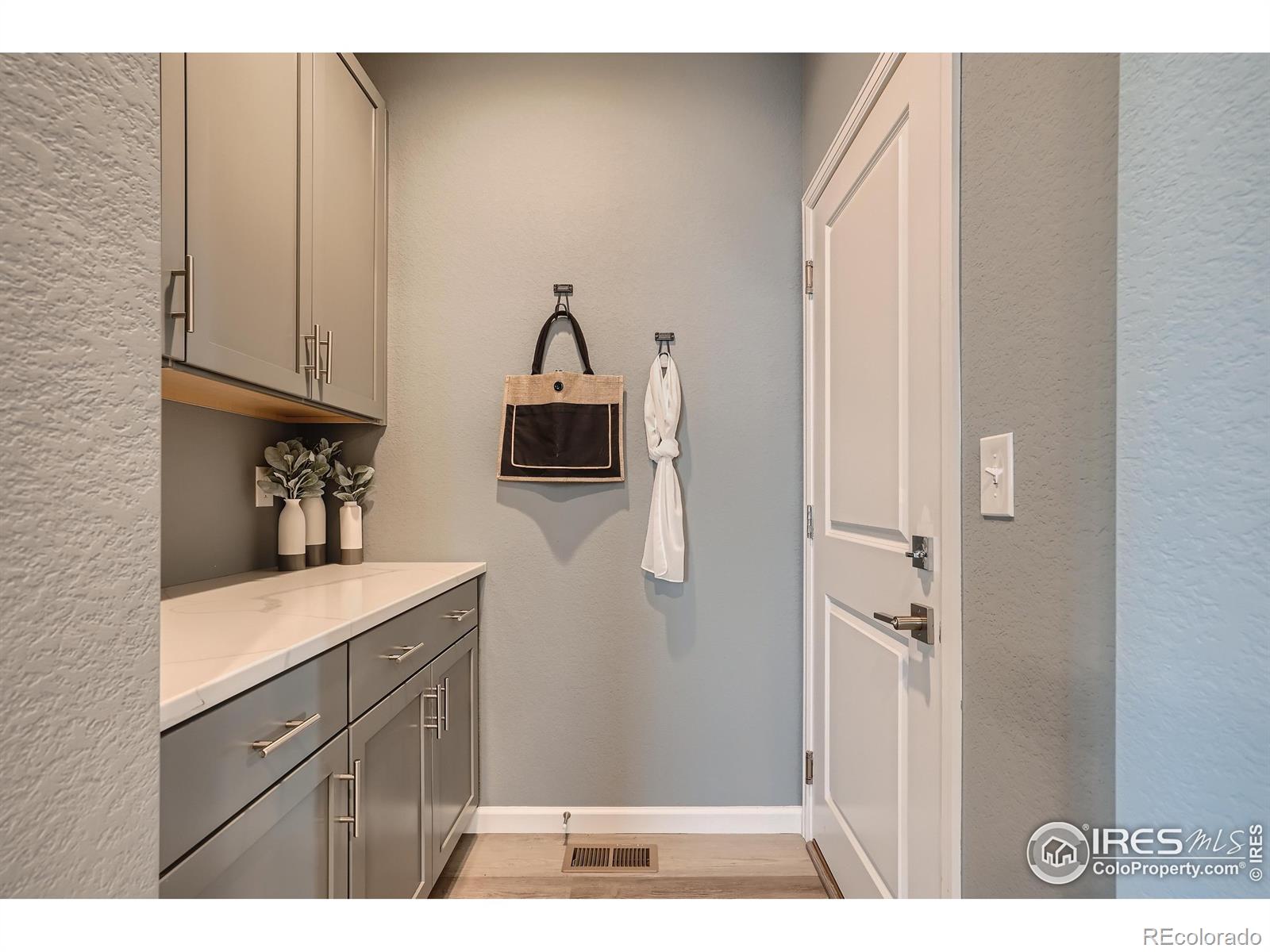 MLS Image #29 for 2993  south flat circle,longmont, Colorado