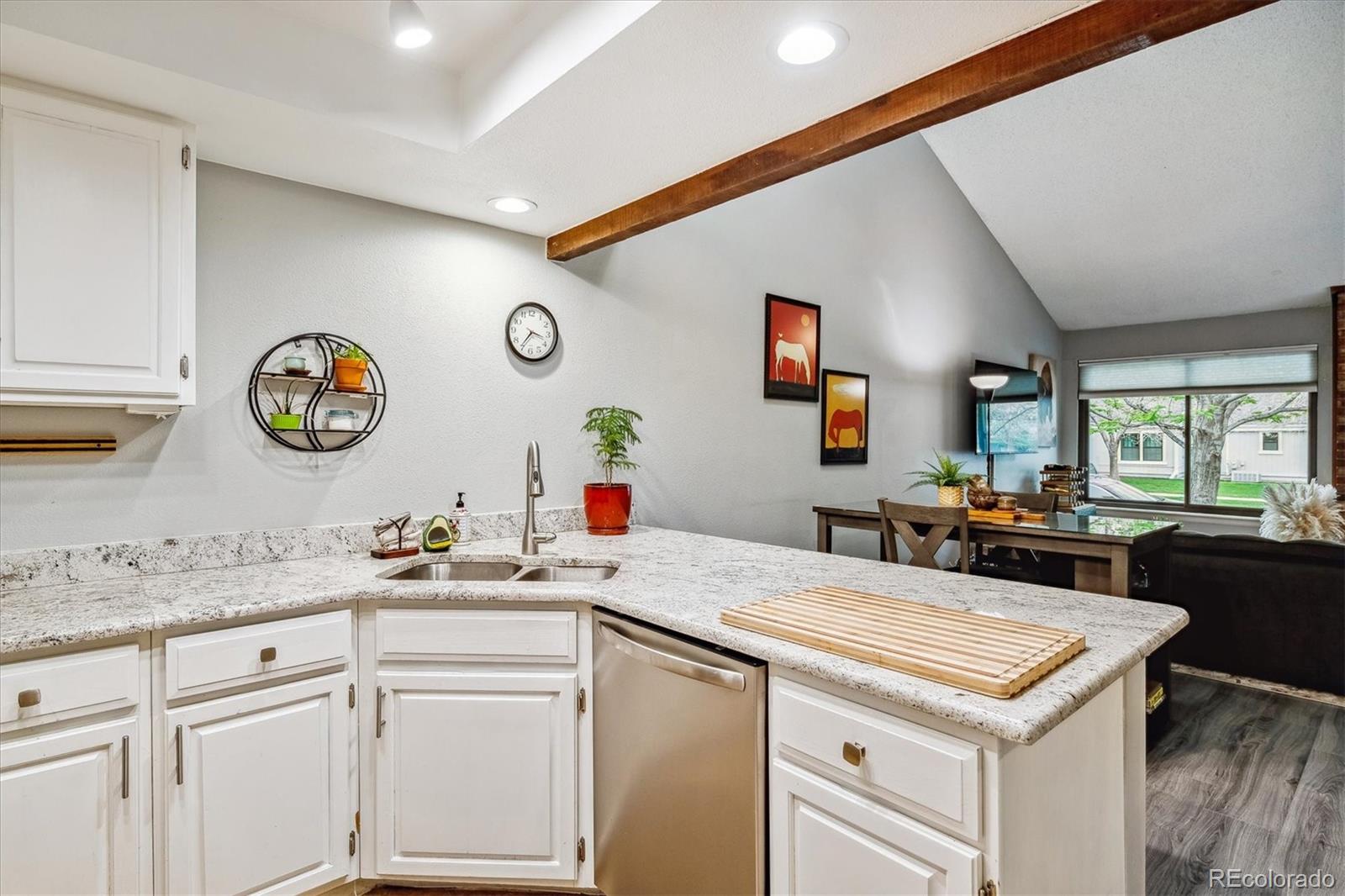 MLS Image #14 for 2685 s dayton way,denver, Colorado