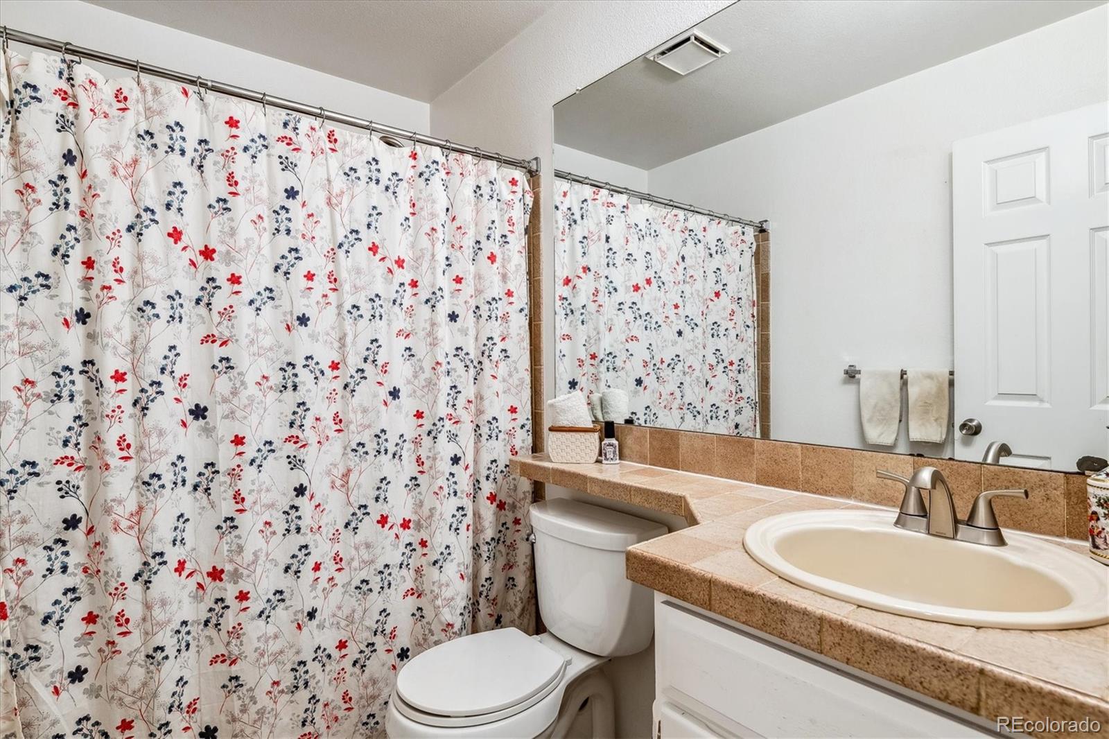 MLS Image #15 for 2685 s dayton way,denver, Colorado