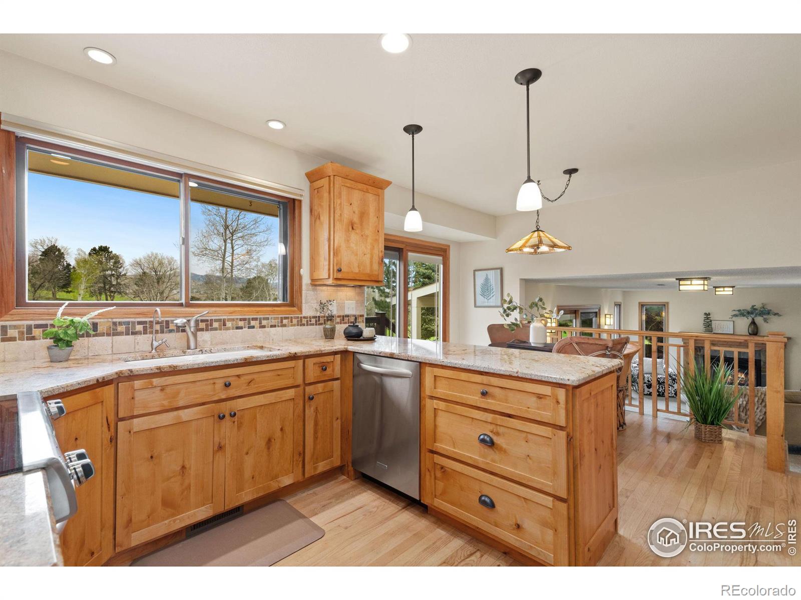 MLS Image #10 for 712  scenic drive,fort collins, Colorado