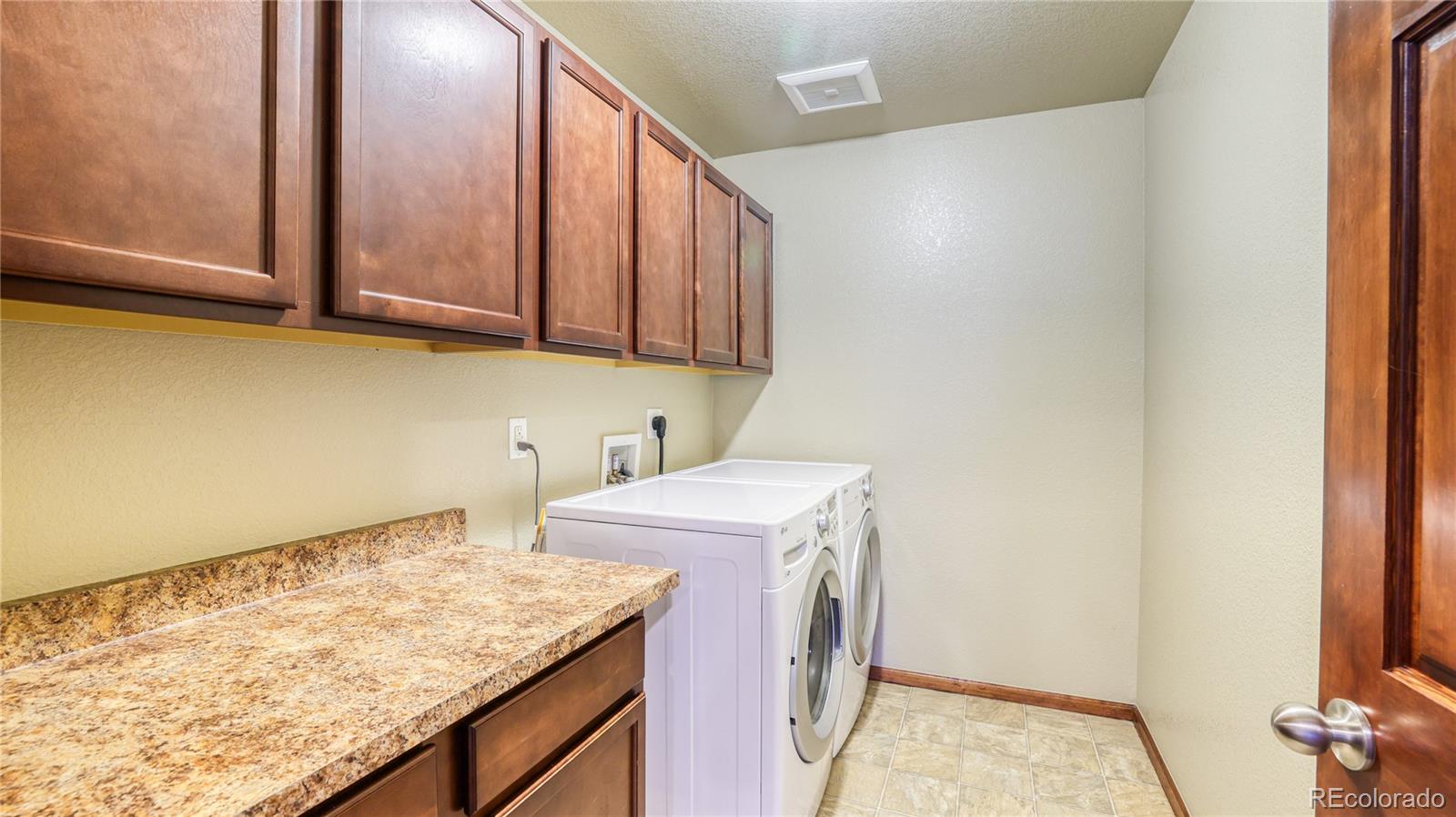 MLS Image #29 for 23070  milford lane,parker, Colorado