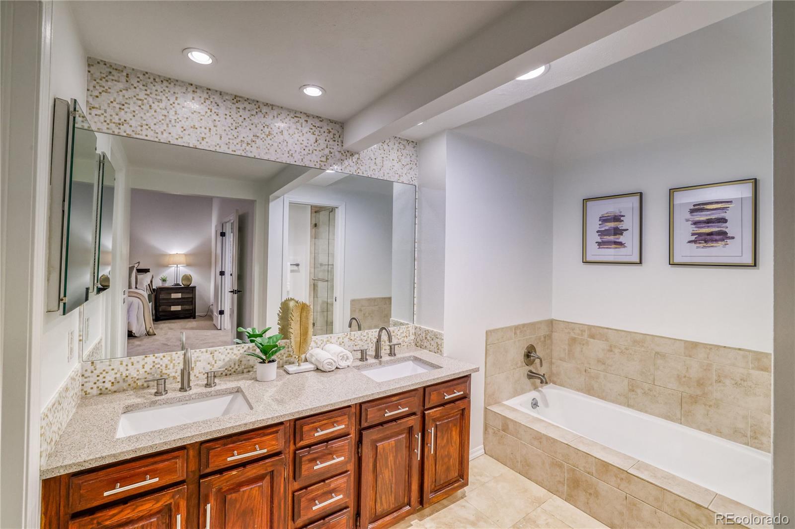 MLS Image #20 for 10157 e berry drive,greenwood village, Colorado