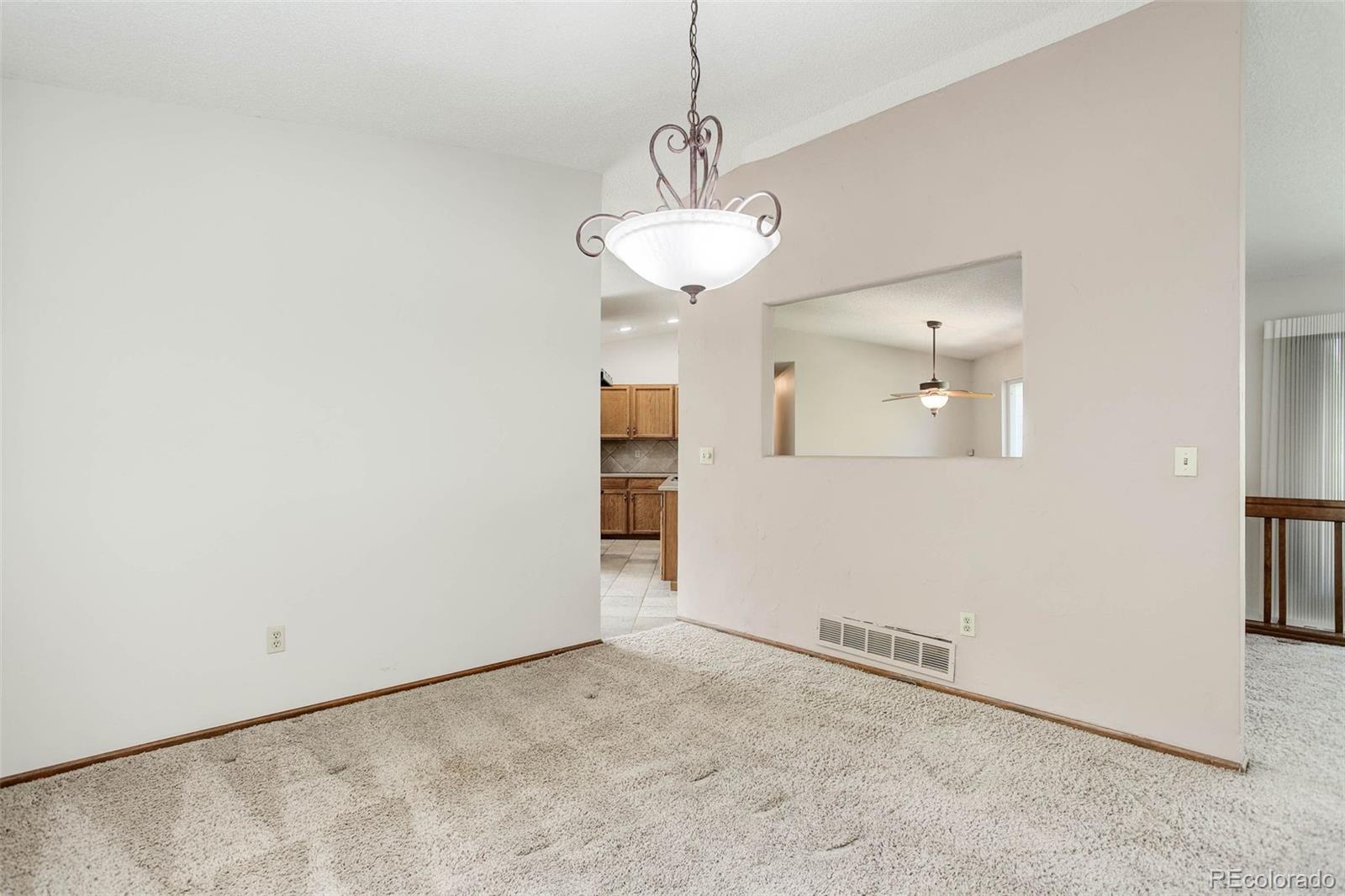 MLS Image #8 for 2328 s yukon court,lakewood, Colorado