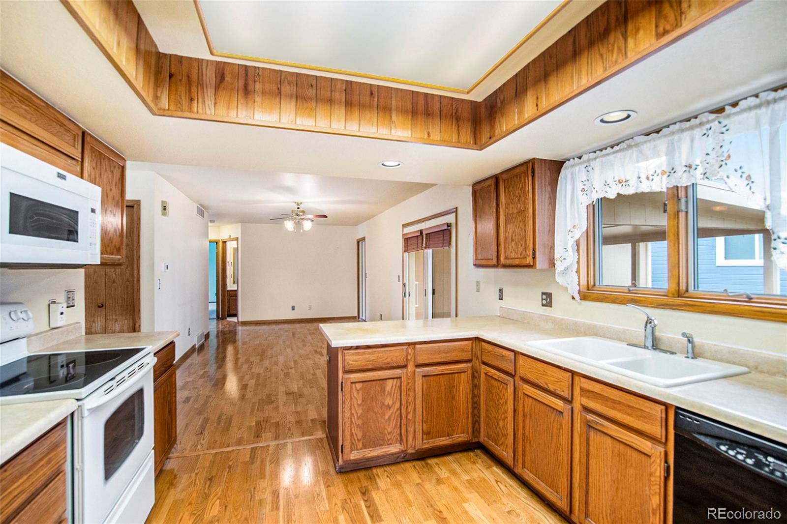 MLS Image #12 for 43  carla way,broomfield, Colorado