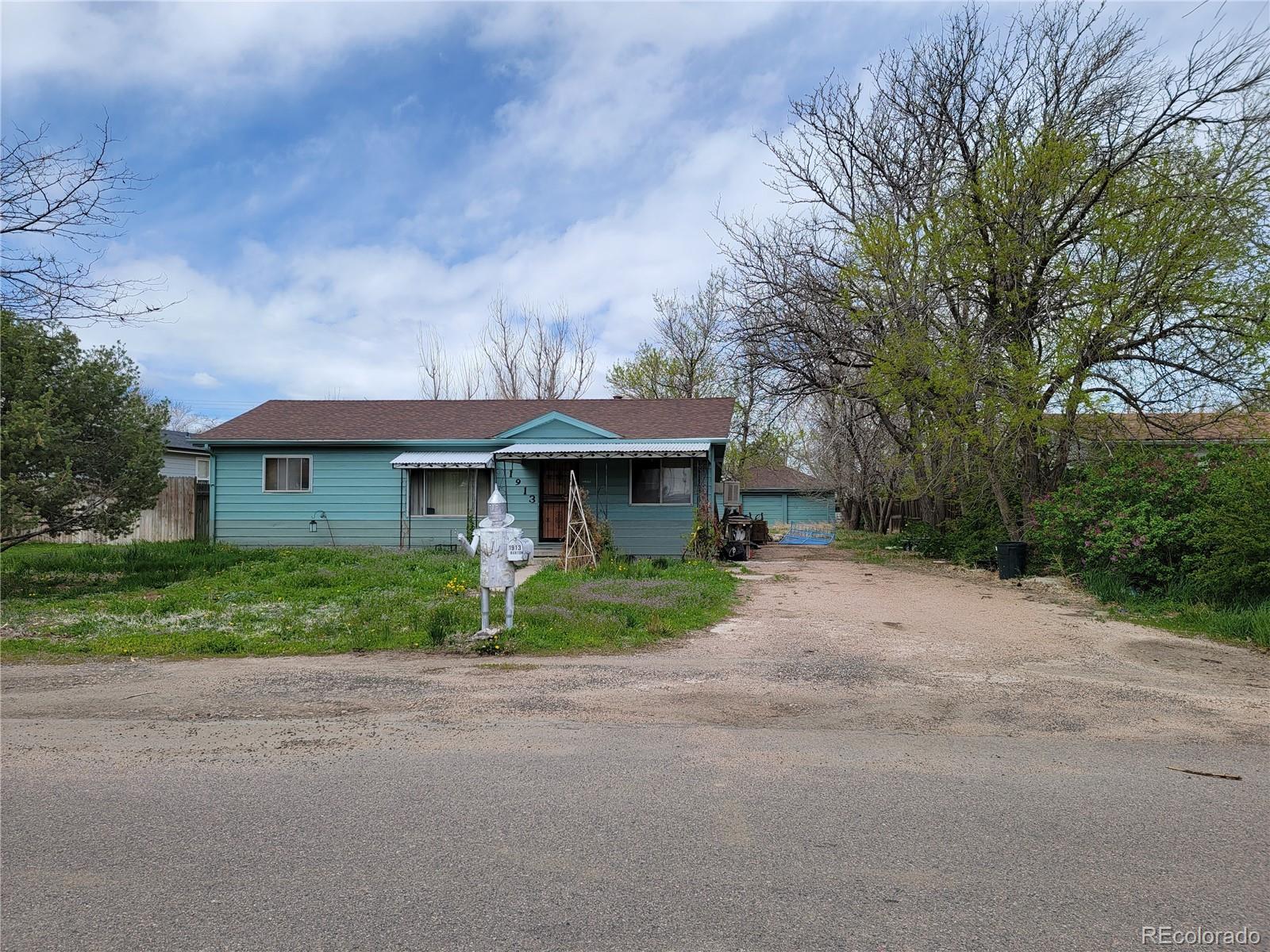 MLS Image #0 for 1913  burton street,strasburg, Colorado