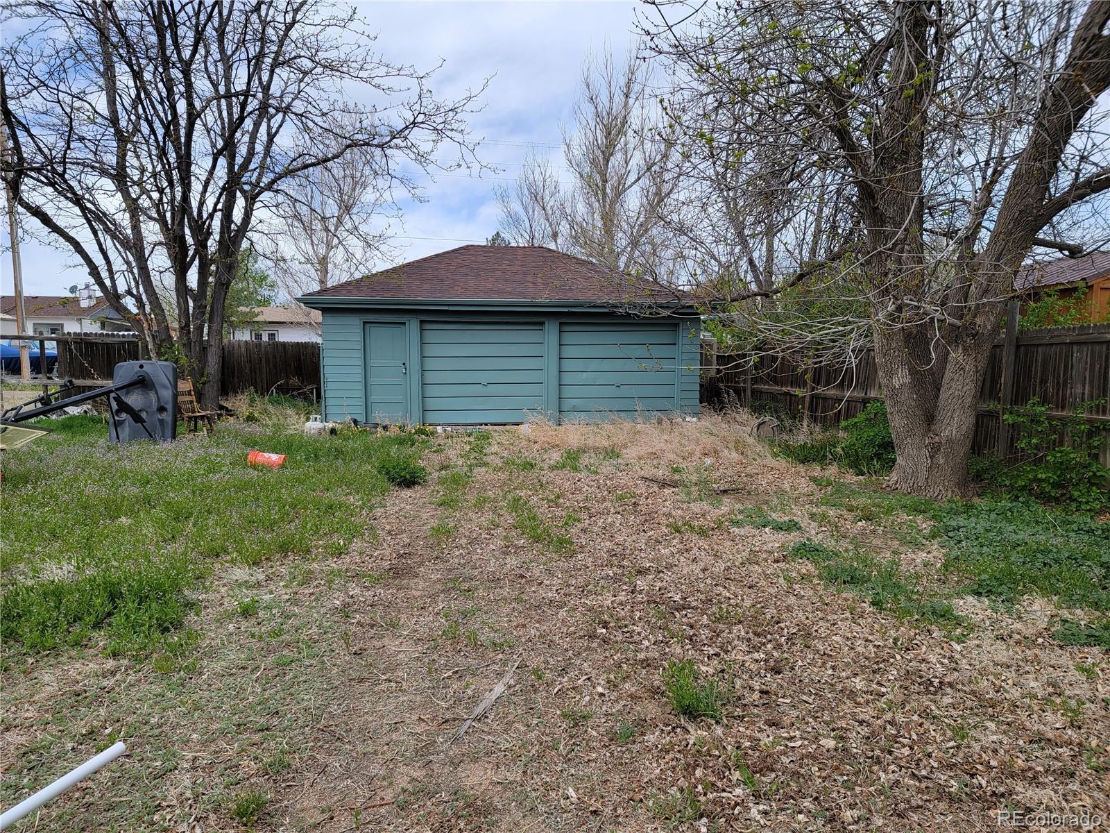 MLS Image #3 for 1913  burton street,strasburg, Colorado