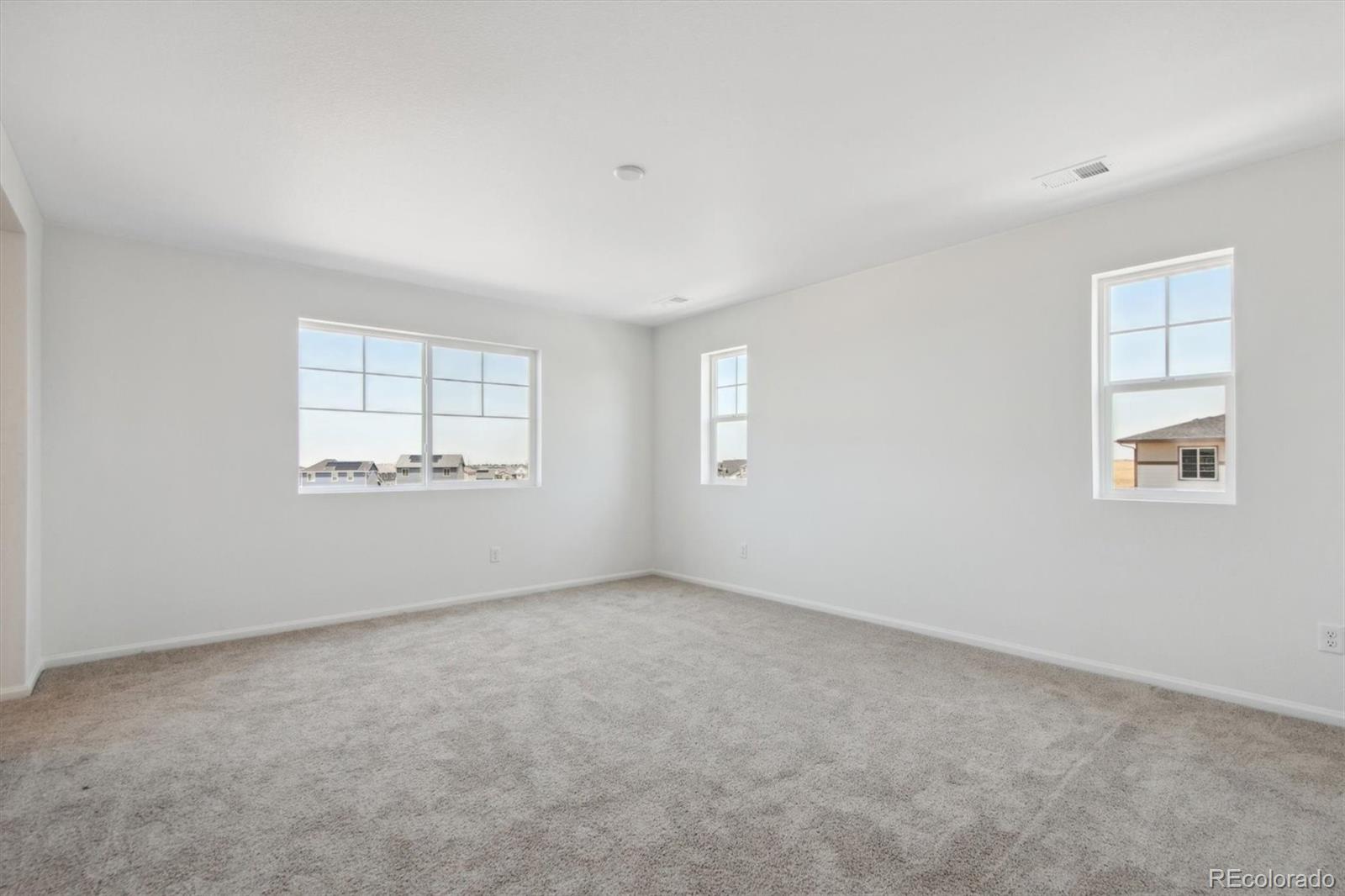 MLS Image #12 for 27695 e byers place,aurora, Colorado