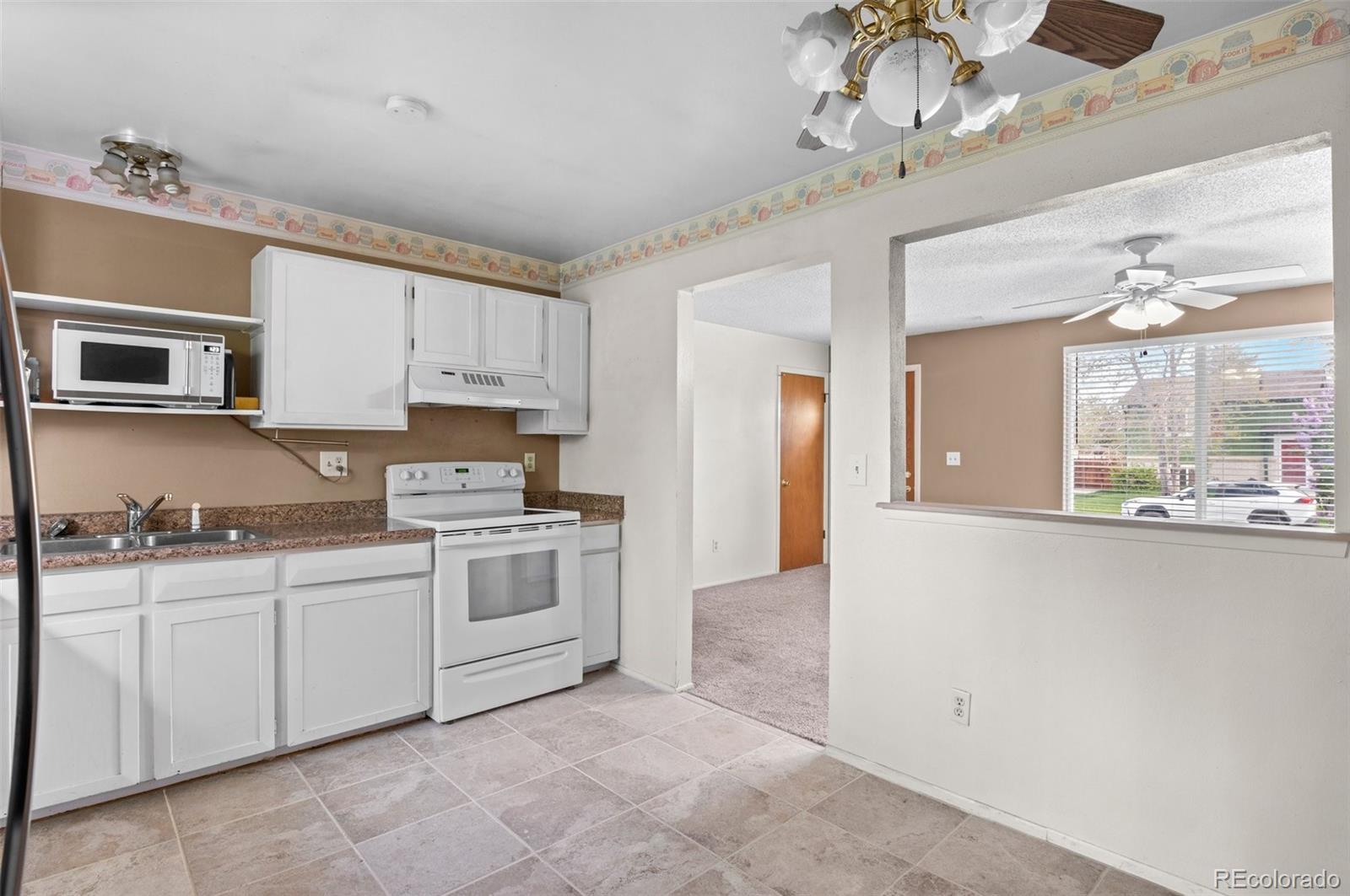 MLS Image #14 for 6535 s dudley way,littleton, Colorado