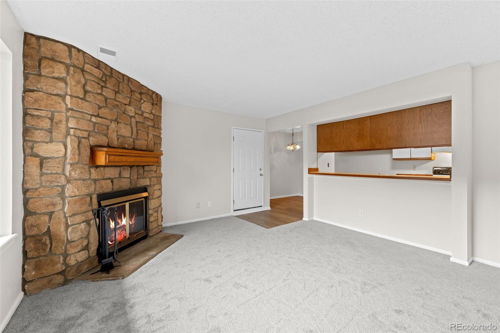 MLS Image #3 for 6388  oak court 104,arvada, Colorado