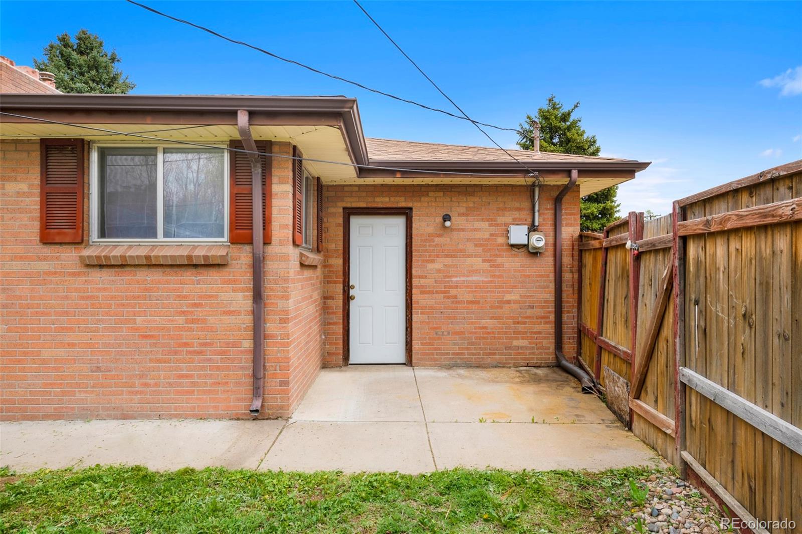 MLS Image #34 for 2489 s utica street,denver, Colorado