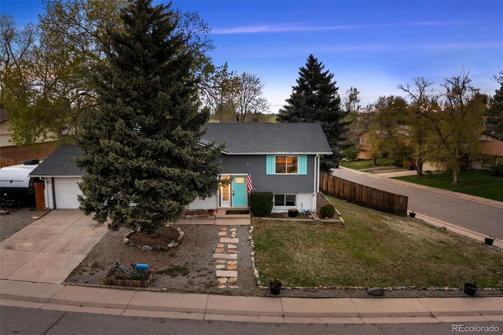 MLS Image #4 for 7553 e easter way,centennial, Colorado