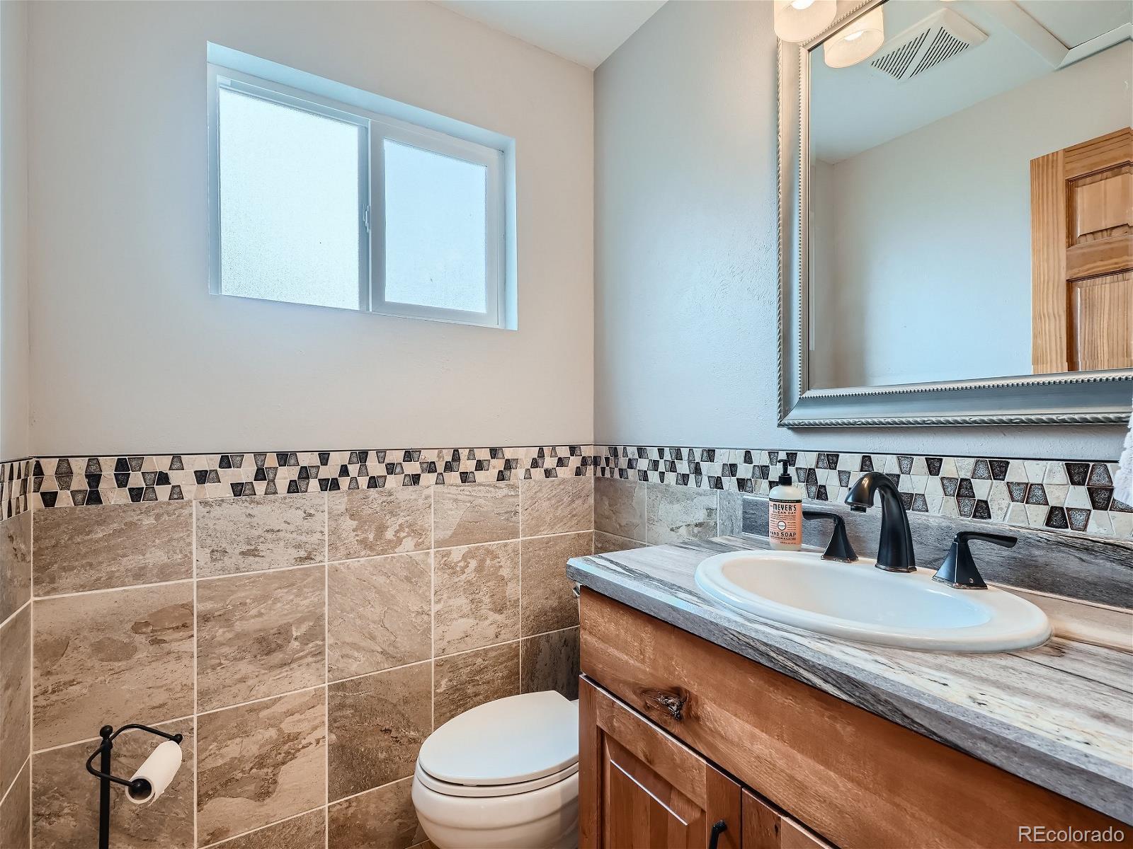 MLS Image #10 for 9551  sierra drive,arvada, Colorado