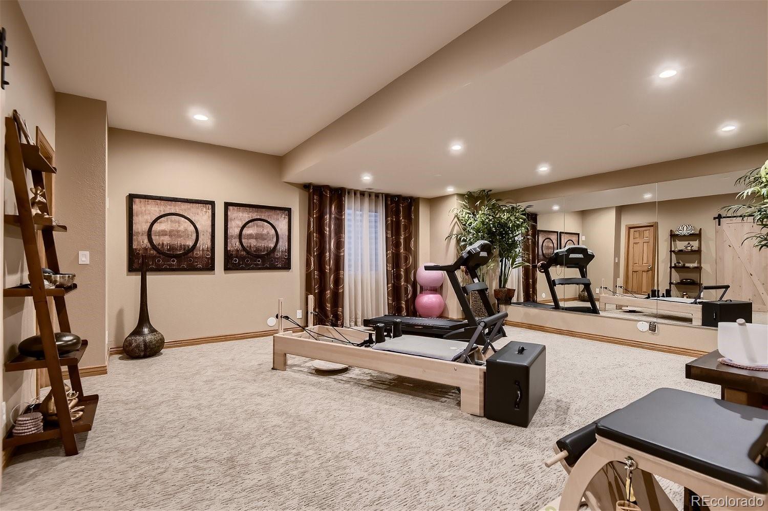 MLS Image #18 for 25096 e plymouth circle,aurora, Colorado