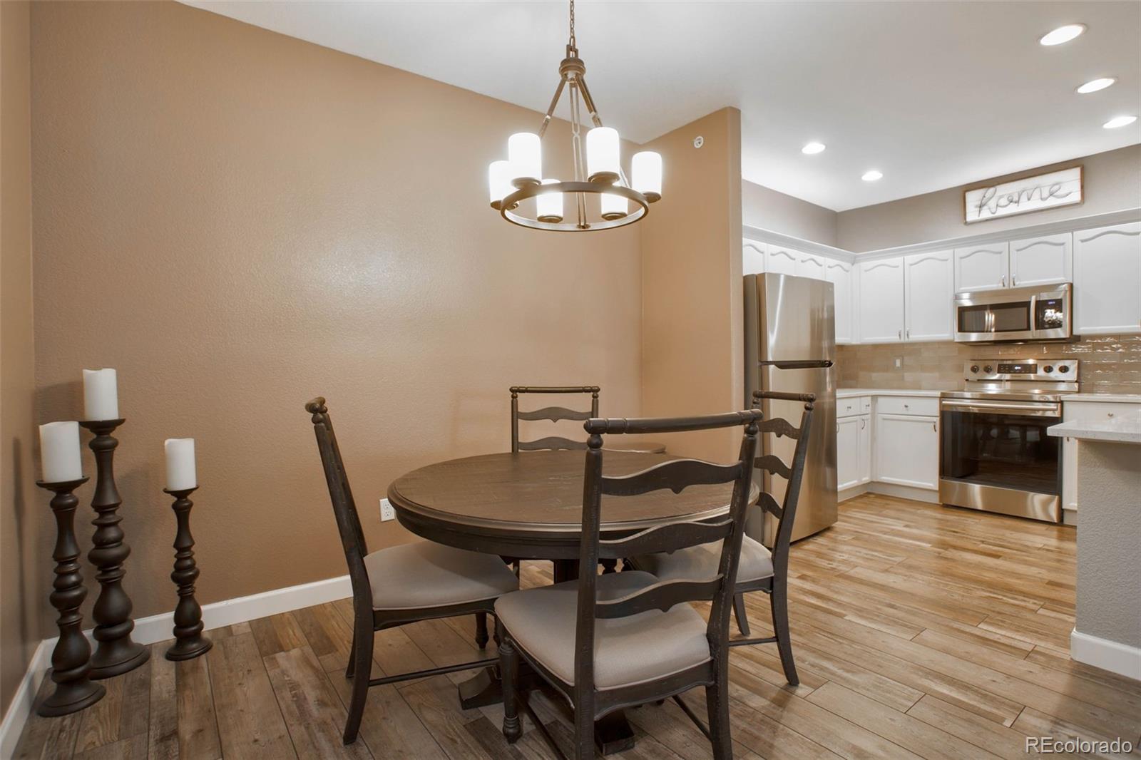 MLS Image #11 for 8496 s hoyt way 206,littleton, Colorado