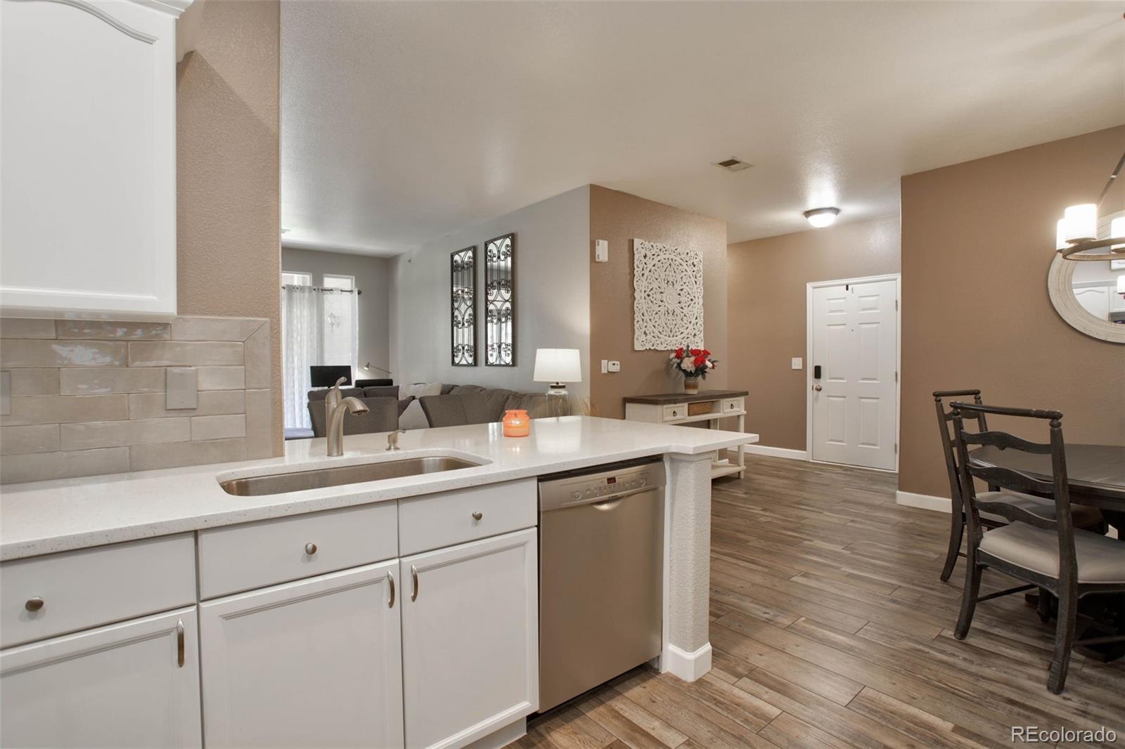 MLS Image #9 for 8496 s hoyt way 206,littleton, Colorado