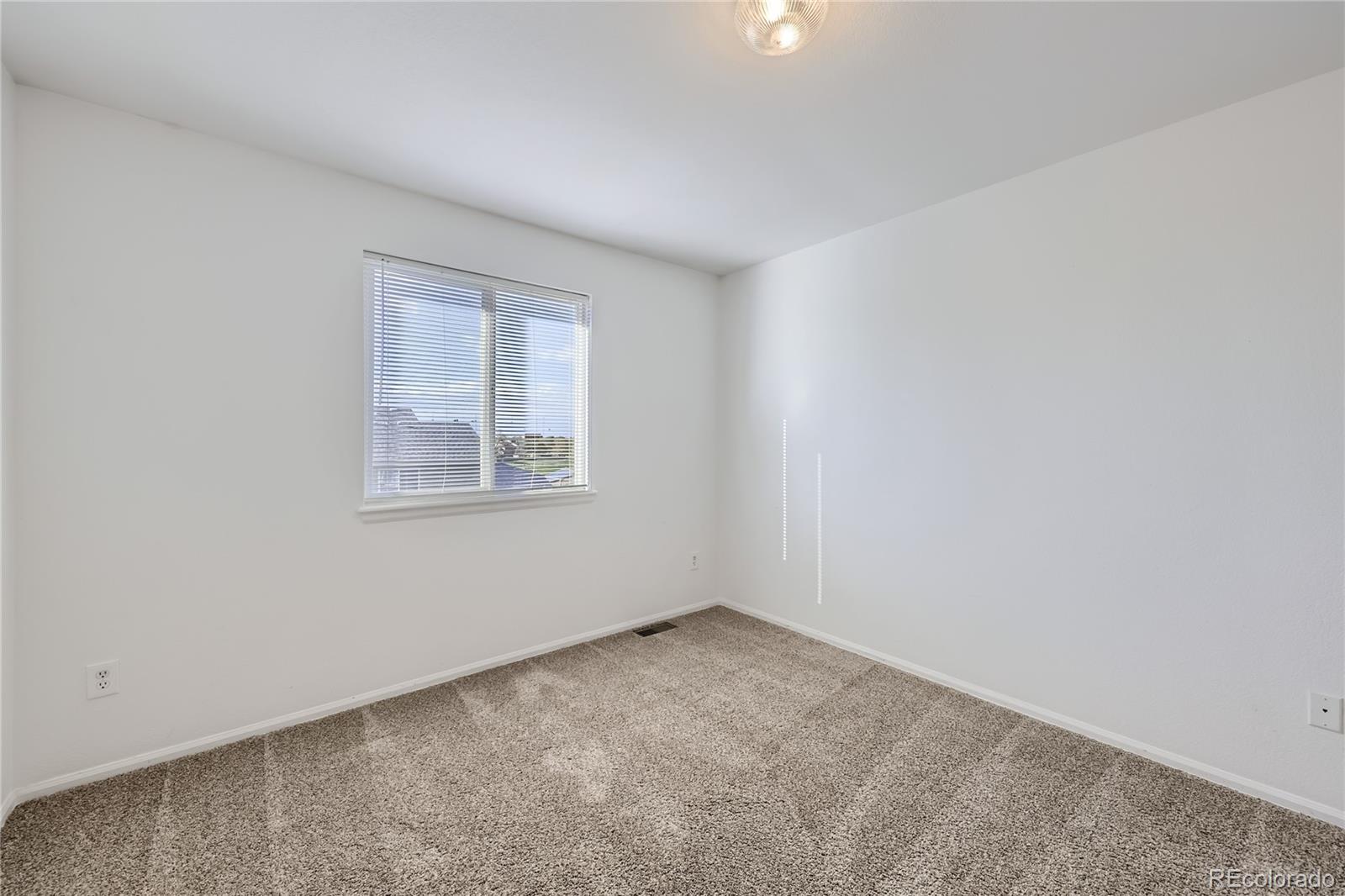 MLS Image #14 for 14397 e 47th drive,denver, Colorado