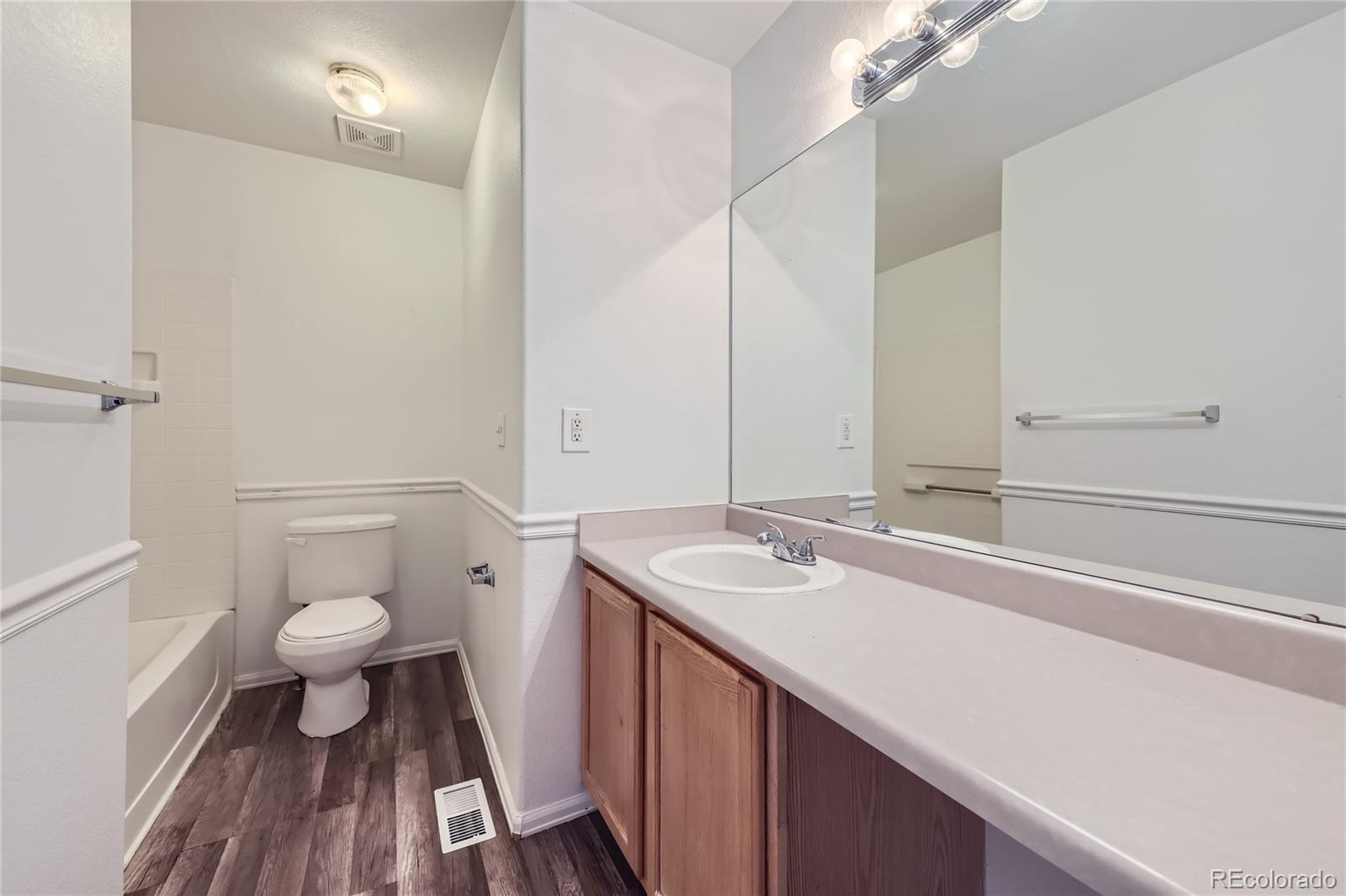 MLS Image #16 for 14397 e 47th drive,denver, Colorado