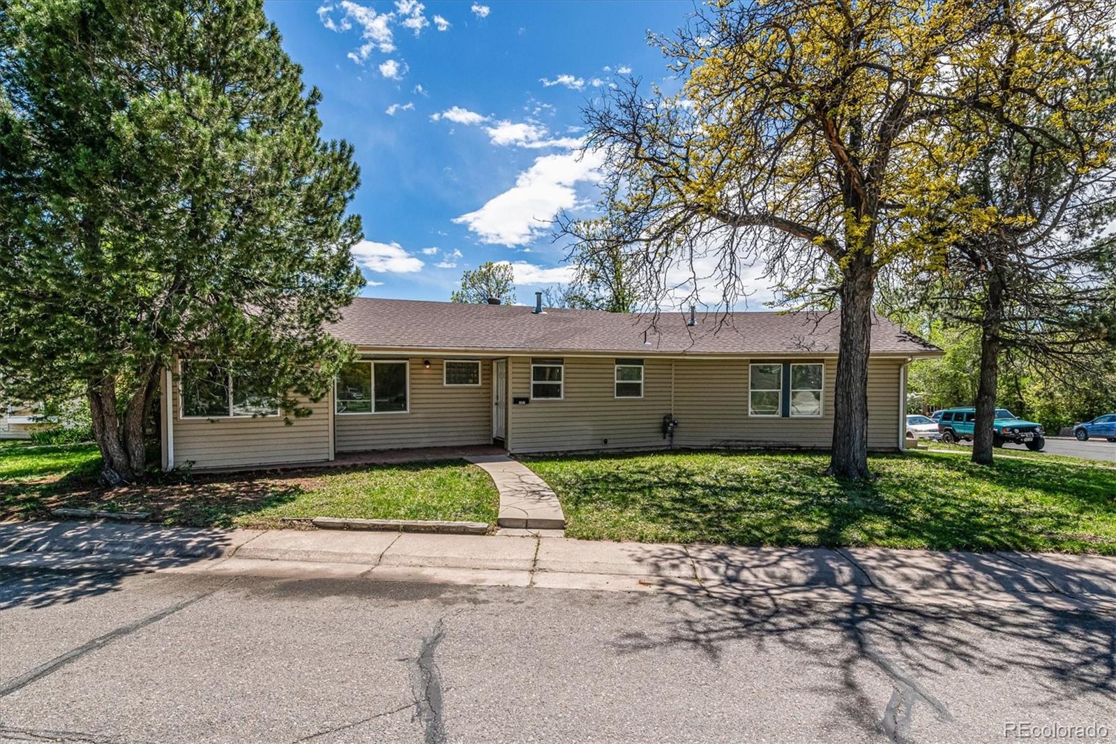 CMA Image for 4262 s acoma street,Englewood, Colorado