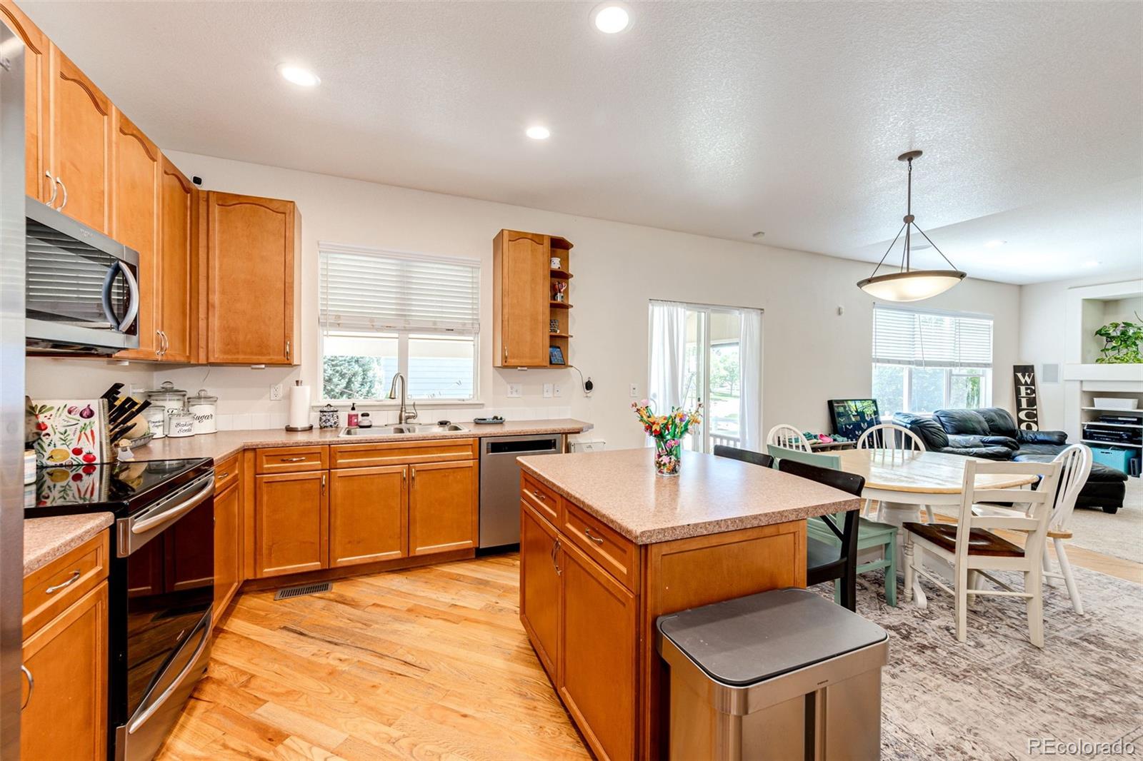 MLS Image #11 for 24210 e wyoming place,aurora, Colorado