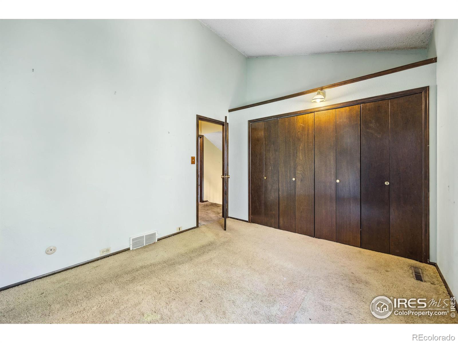 MLS Image #18 for 816  rees court,longmont, Colorado