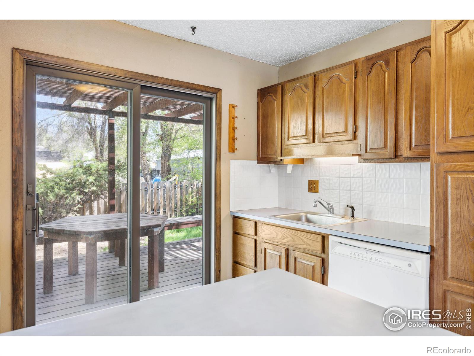 MLS Image #9 for 816  rees court,longmont, Colorado